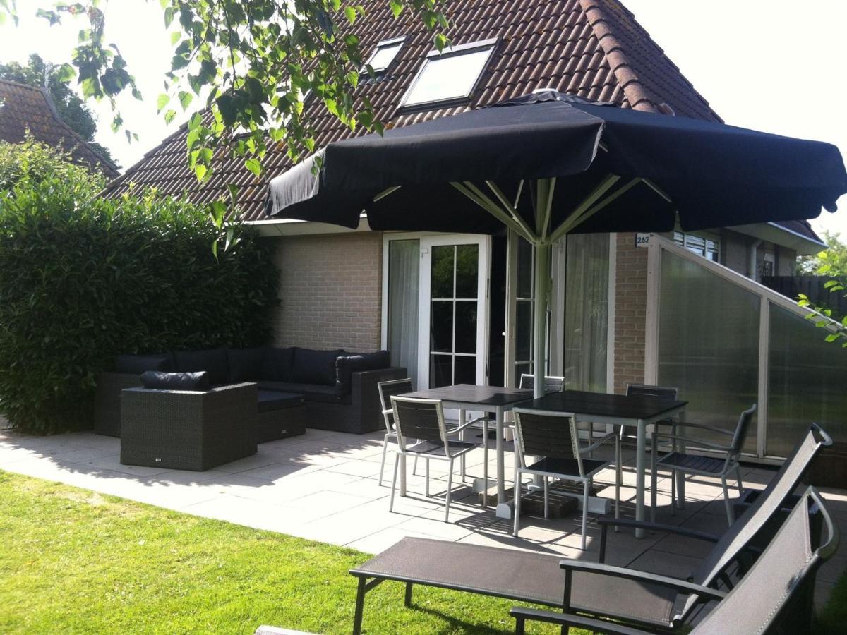 Lush Holiday Home In Earnew Ld Earnewâld Екстериор снимка