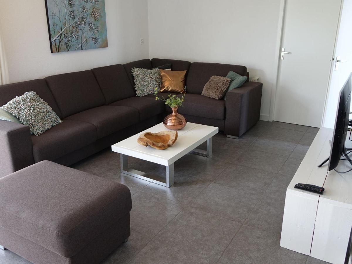 Lush Holiday Home In Earnew Ld Earnewâld Екстериор снимка